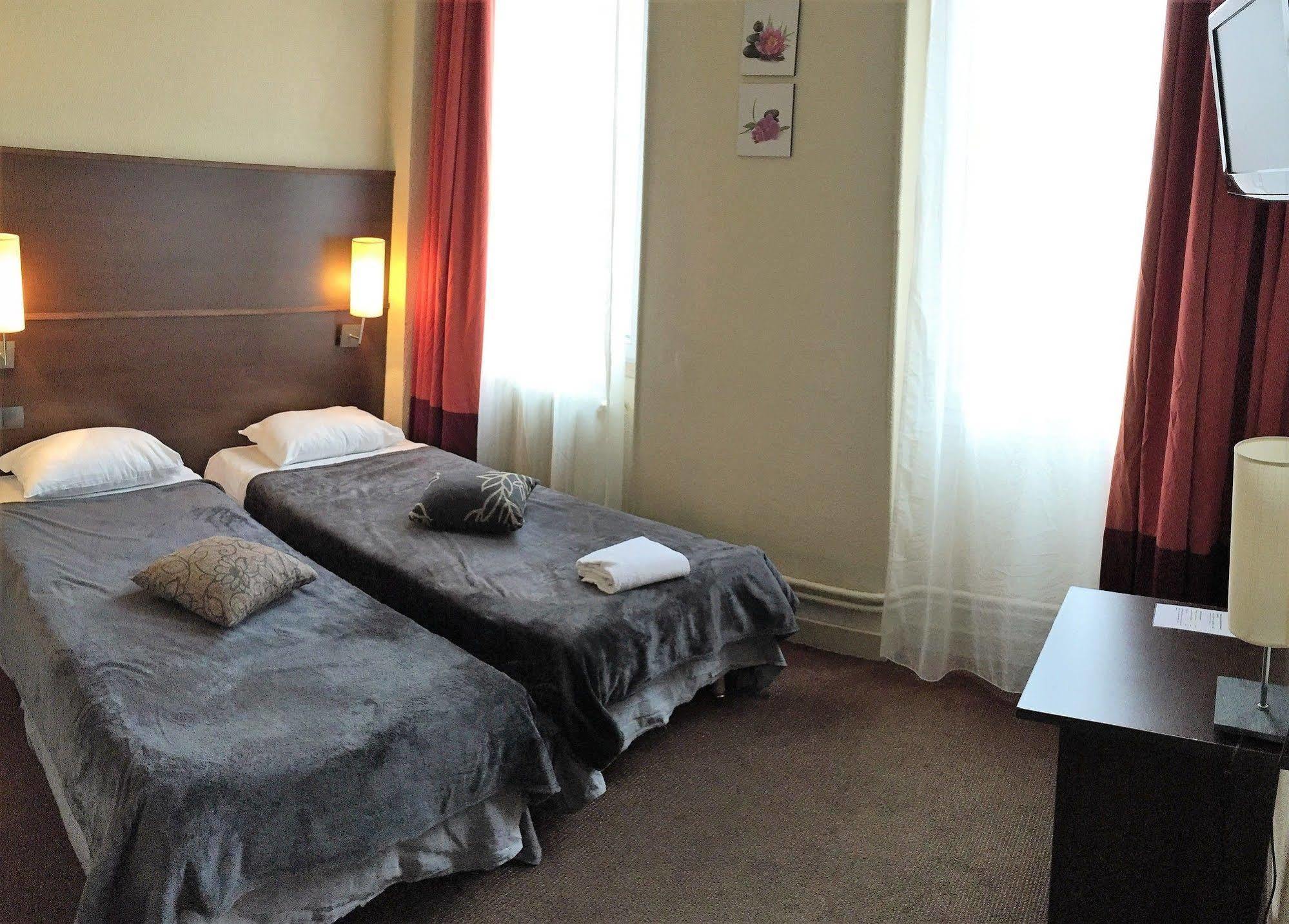 Hotel Des Ambassadeurs Тулуза Екстериор снимка