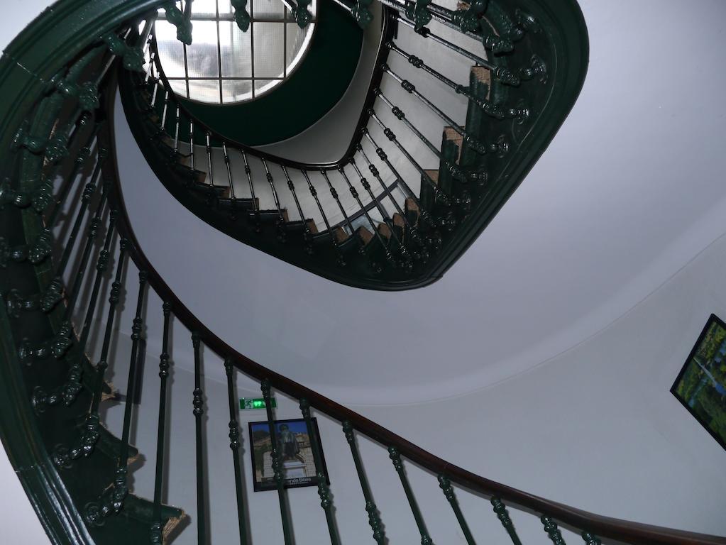 Hotel Des Ambassadeurs Тулуза Екстериор снимка