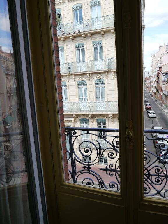 Hotel Des Ambassadeurs Тулуза Екстериор снимка
